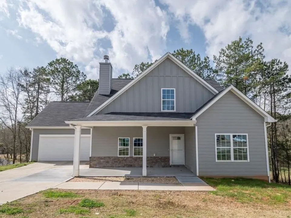 2446 Remington Dr