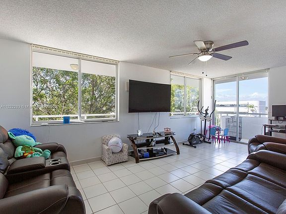 2nd image of 7601 Dickens Ave APT 402