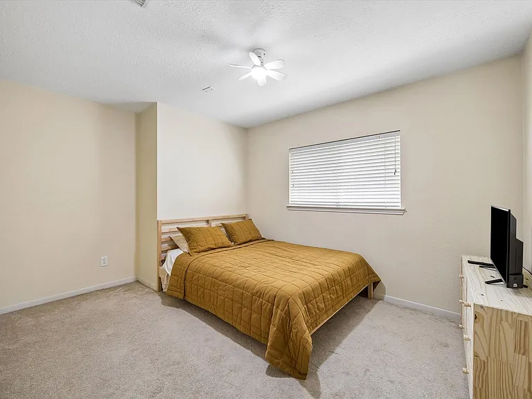 9714 Shadowglade Ct — Photo 9