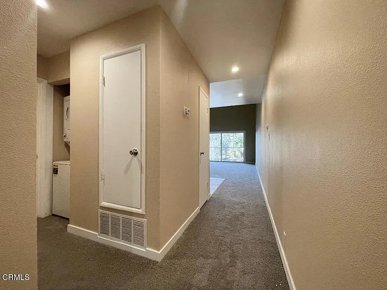 618 Sunfish Way — Photo 3
