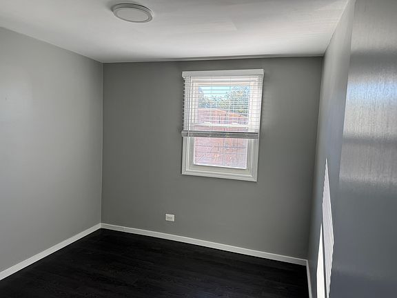 2nd image of 8046 Kilpatrick Ave APT 201