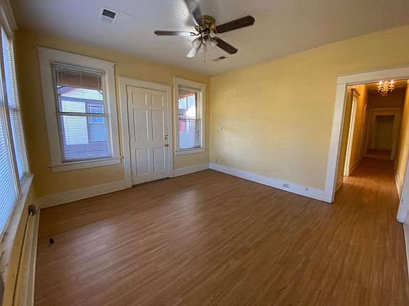 4th image of 829 Maury St