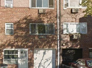2523 33rd St, Astoria, NY 11102