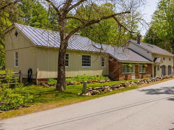 15 Market Street, Lyme, NH 03768
