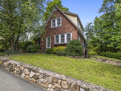 120 Crest Rd, Wellesley, MA, 02482