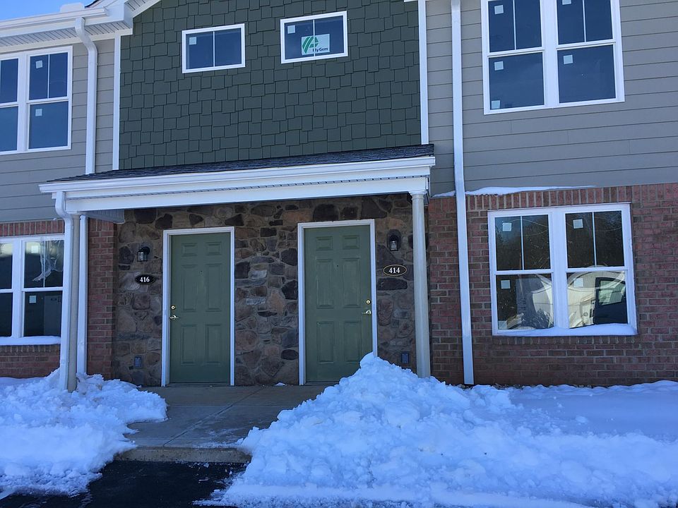1st image of 410 Plant Dr