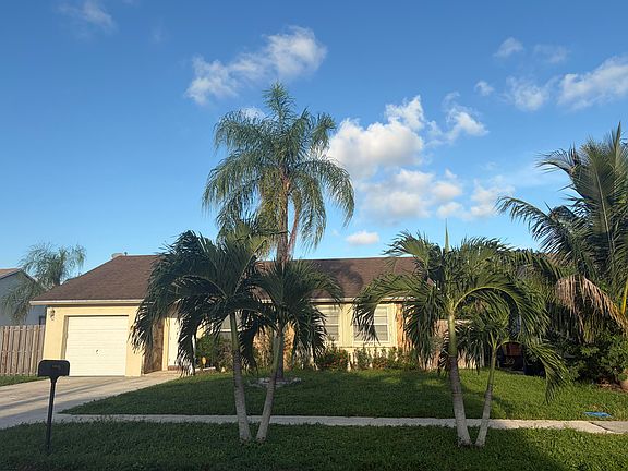 2nd image of 1905 SW 86th Ave