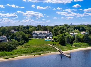 2 Delafield St, Westhampton Beach, NY 11978