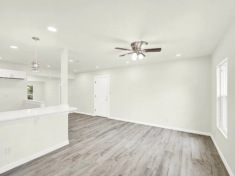 630 Sumner Dr — Photo 7