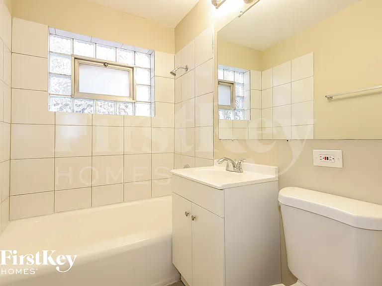 6204 S Kildare Ave #1 — Photo 13