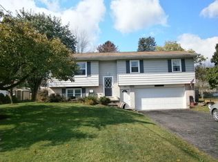 108 Meadow Ln, Mifflinburg, PA 17844