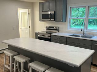 W4667 N Long Lake Rd, Waupaca, WI 54981