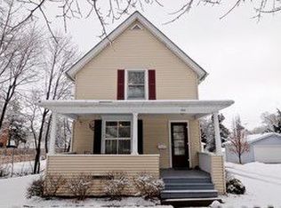 222 N 5th St, St Charles, IL 60174