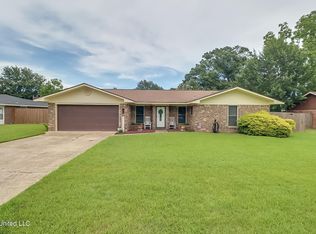 112 Kuyrkendall Pl, Long Beach, MS 39560