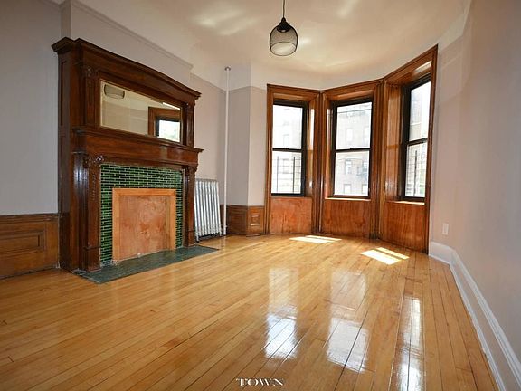 5th image of 1331 Pacific St APT 7