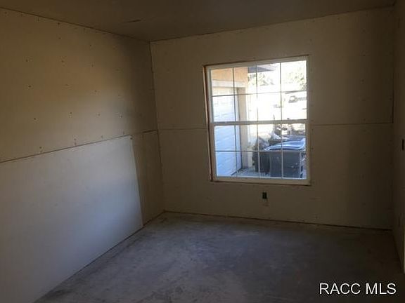 5th image of 2398 W Gardenia Dr