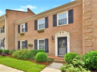 6835 Constitution Ln, Charlotte, NC 28210