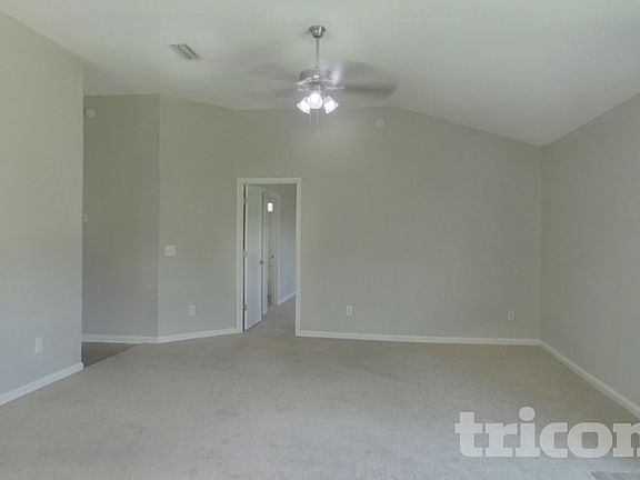 2nd image of 6830 Shoreline Ln
