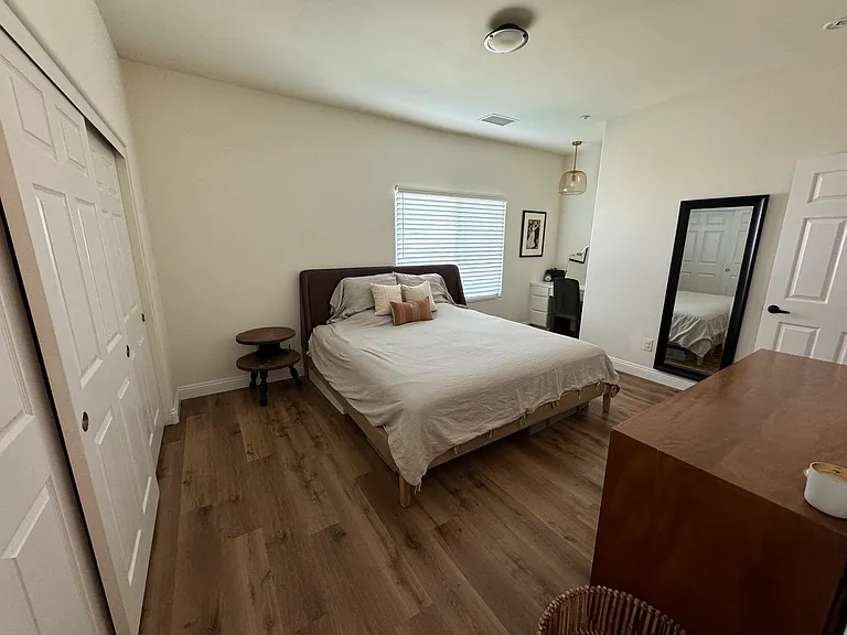 2919 E St #1 — Photo 9