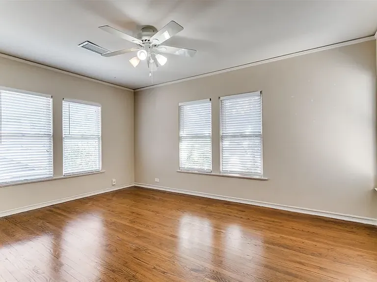 4306 Normandy Ave — Photo 4