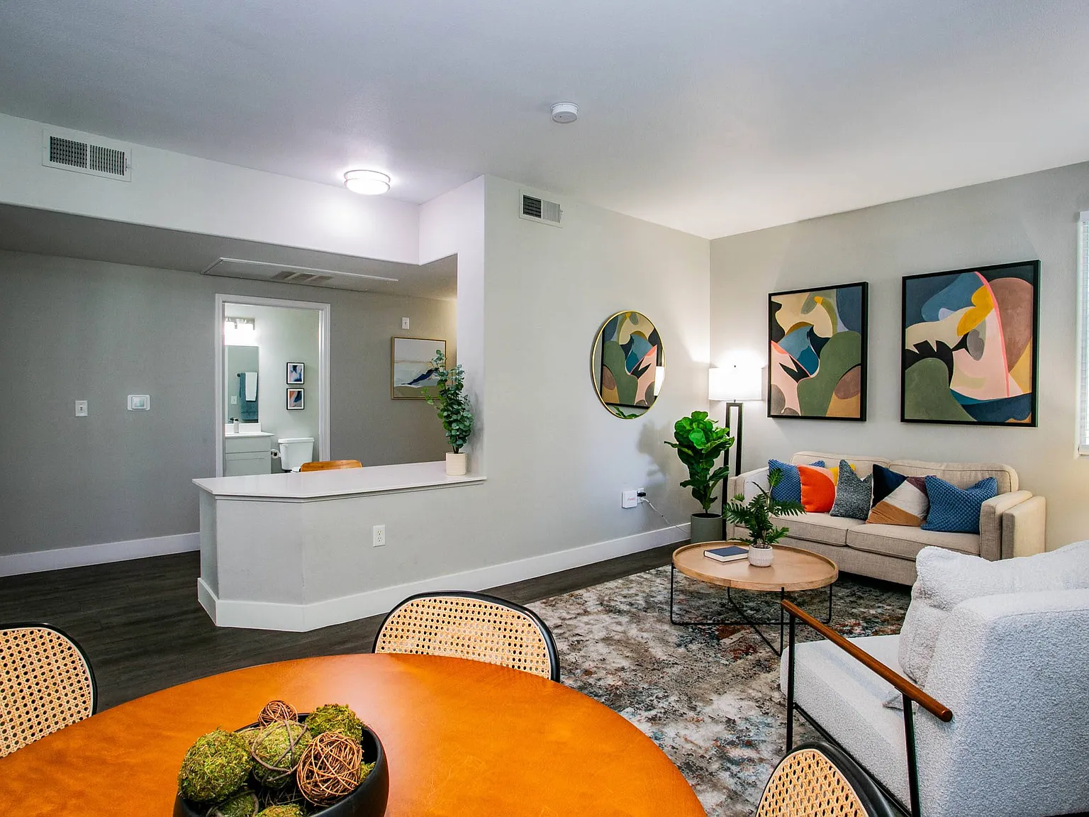 Octave Apartments — Photo 4
