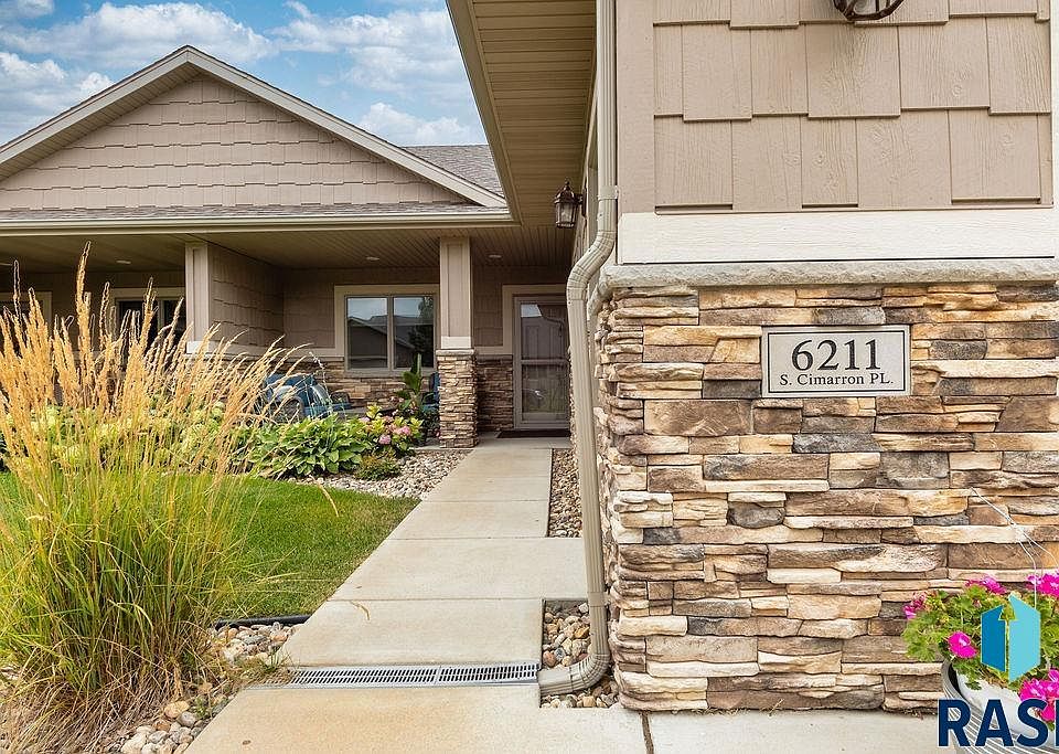 1st image of 6211 S Cimarron Pl