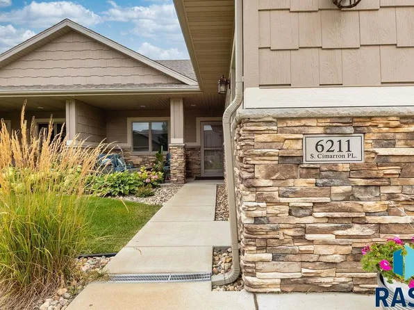 6211 S Cimarron Pl, Sioux Falls, SD 57108