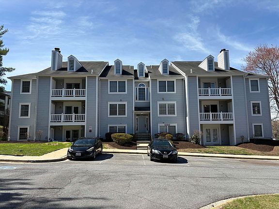 3rd image of 12212 Eagles Nest Ct APT H