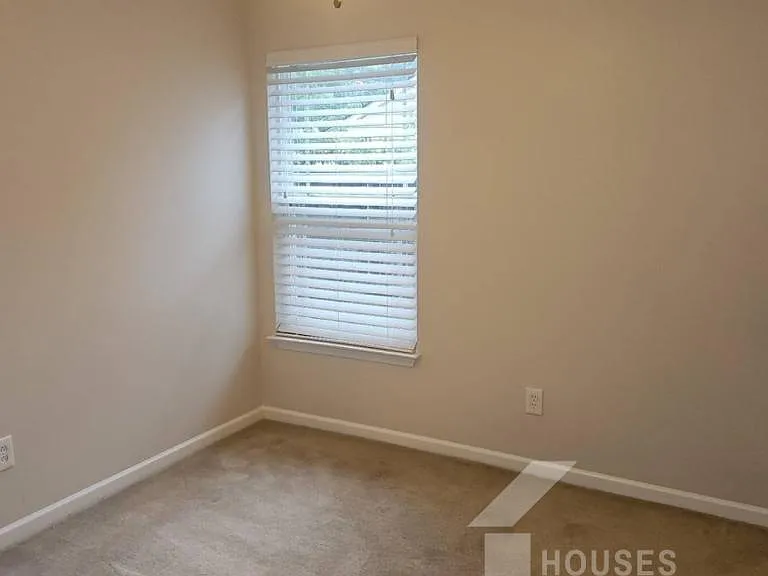 317 Millervale Rd — Photo 11