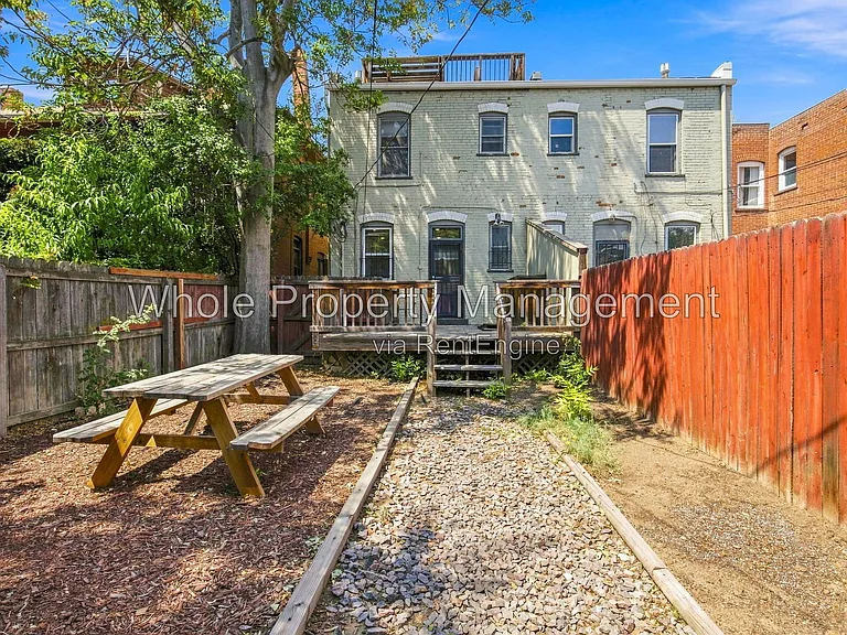 2044 N Ogden St — Photo 30