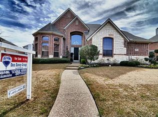 4204 Woodcrest Ln, Mansfield, TX 76063