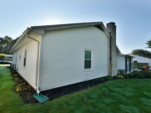 5th image of 912 Lee Ave