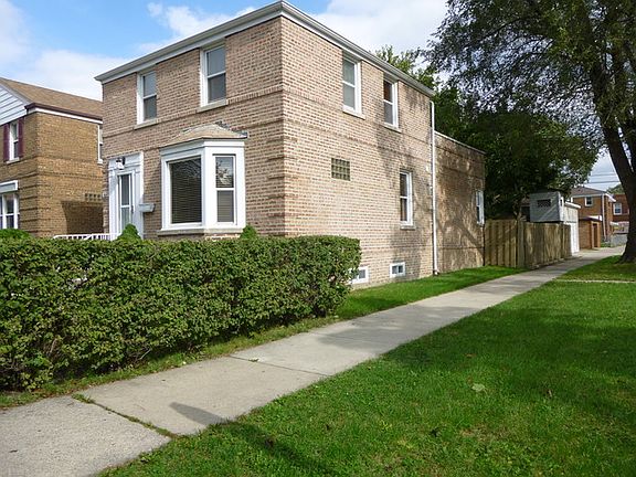 3rd image of 1647 S 56th Ct