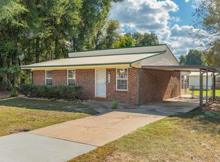 516 Stillwell Blvd, Crestview, FL 32539