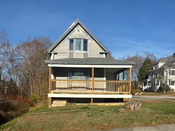 30 High St, Lisbon, ME 04252