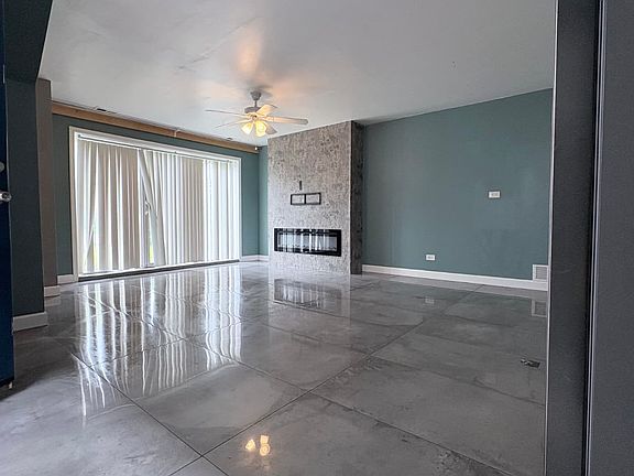 5th image of 5905 S Indiana Ave #1