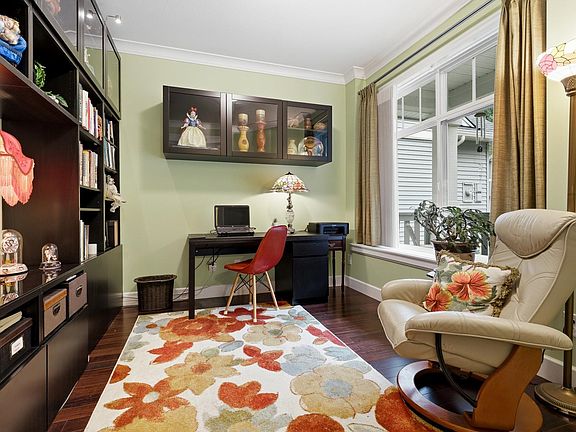 4th image of 45863 Foxridge Cres
