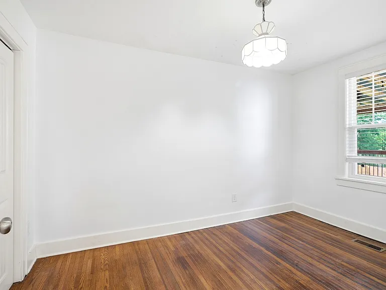 527 Stevenson St — Photo 22