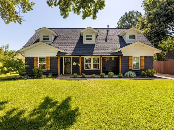 1309 Academy Cir, Arlington, TX 76013