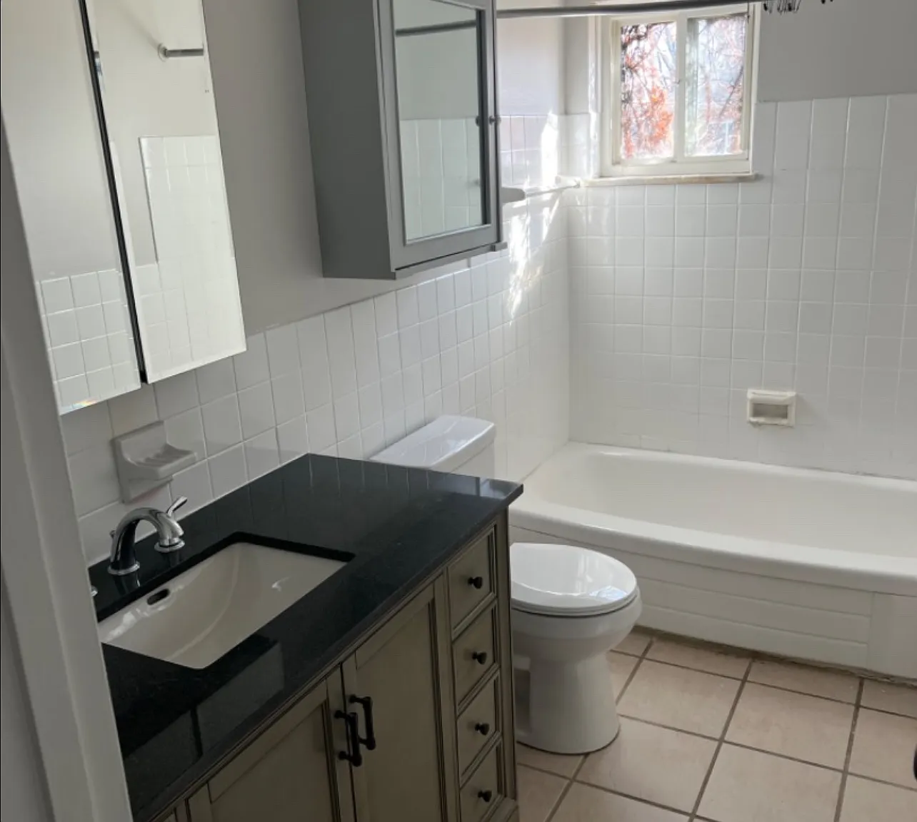 4935 Caroline Dr — Photo 4