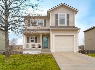 11004 Highview Rd, Peculiar, MO 64078