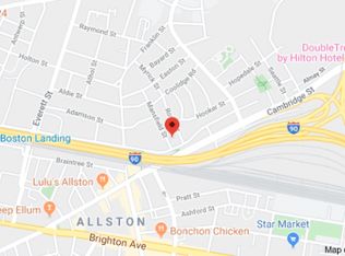 7 Mansfield St, Allston, MA 02134