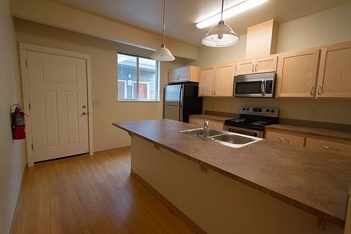 1st image of 648 E 17th Ave APT 18