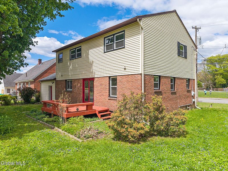 4th image of 35 Albion Street