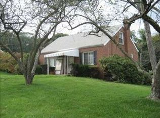 212 Andrew Dr, Glenshaw, PA