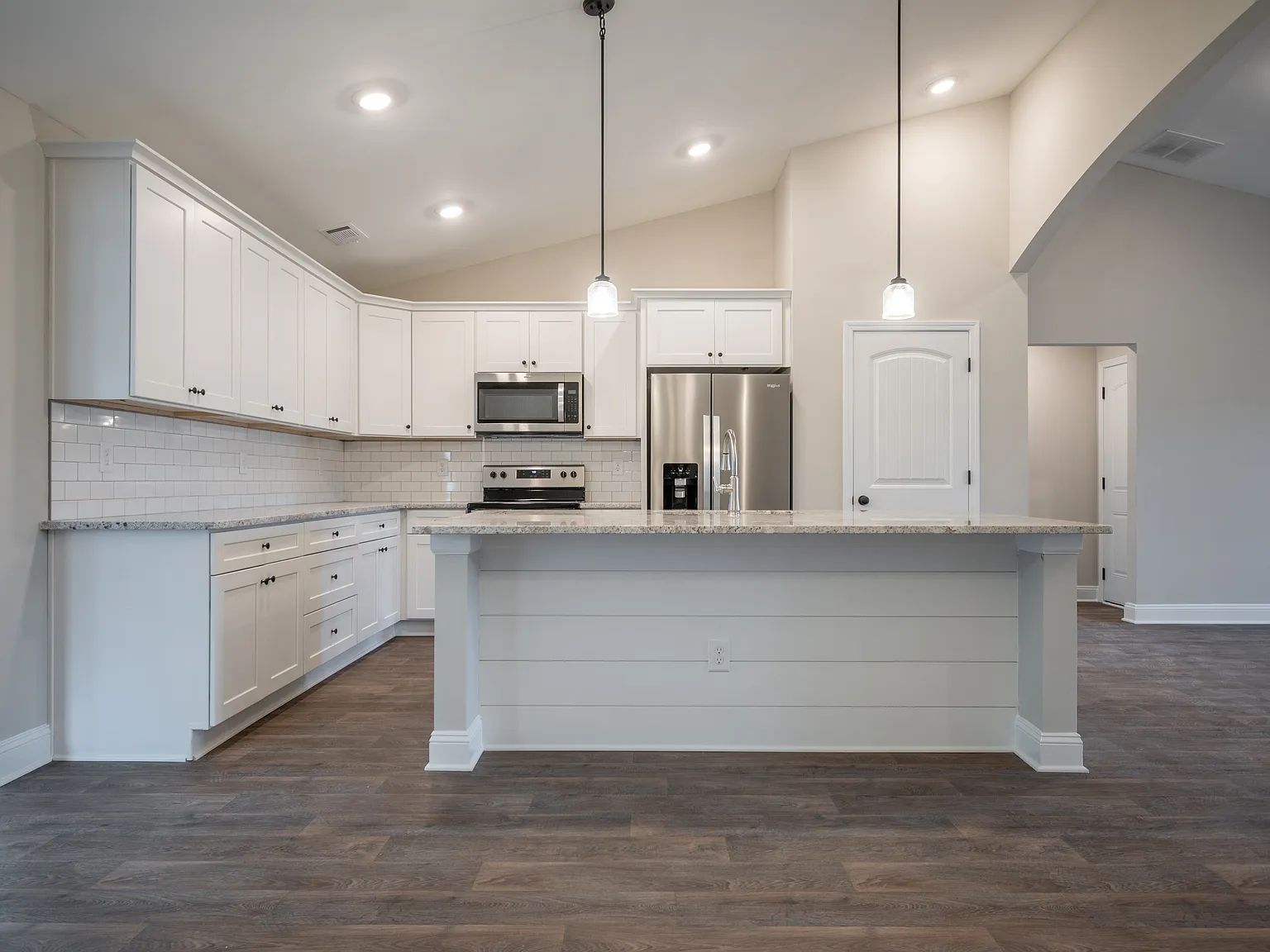 1363 Lackey Rd — Photo 4