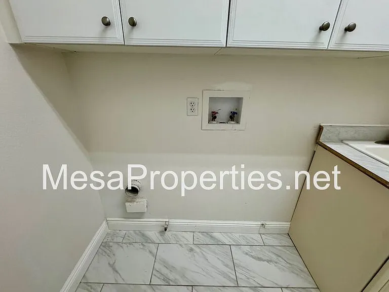 28610 Strauss Ln — Photo 42