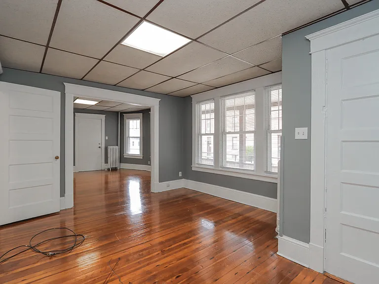 8 Ivy Ave #1 — Photo 9