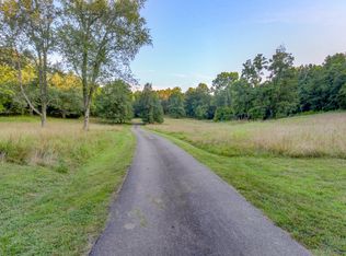 3400 Chapmans Cir, Palmyra, TN 37142