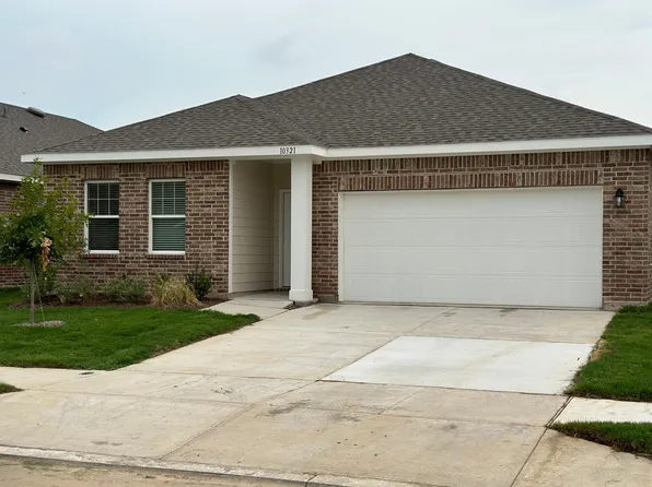 10321 Holycross Ln, Crowley, TX 76036